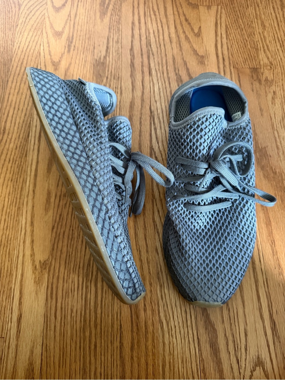 adidas Men's Light Gray Mesh Runner Sneakers